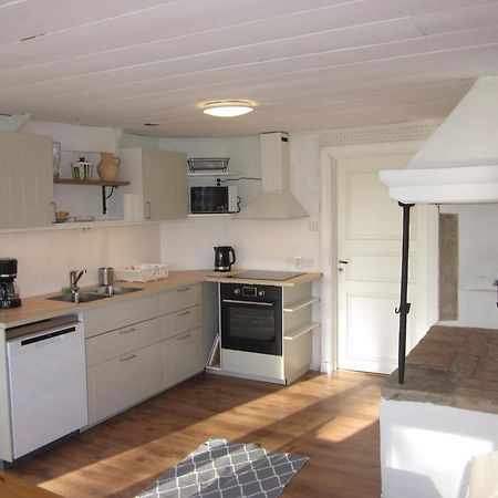Huldas Gard Villa Med Sjaelvhushall Kumla  エクステリア 写真
