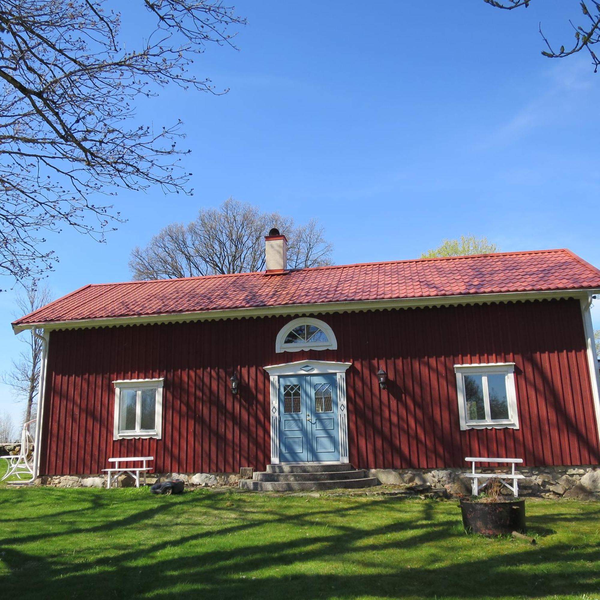Huldas Gard Villa Med Sjaelvhushall Kumla  エクステリア 写真